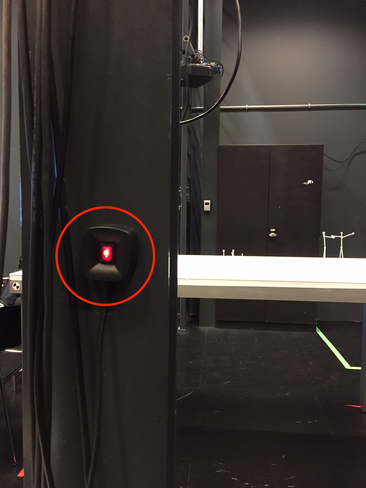 hardware_deskswitch.jpg hardware_deskswitch.jpg