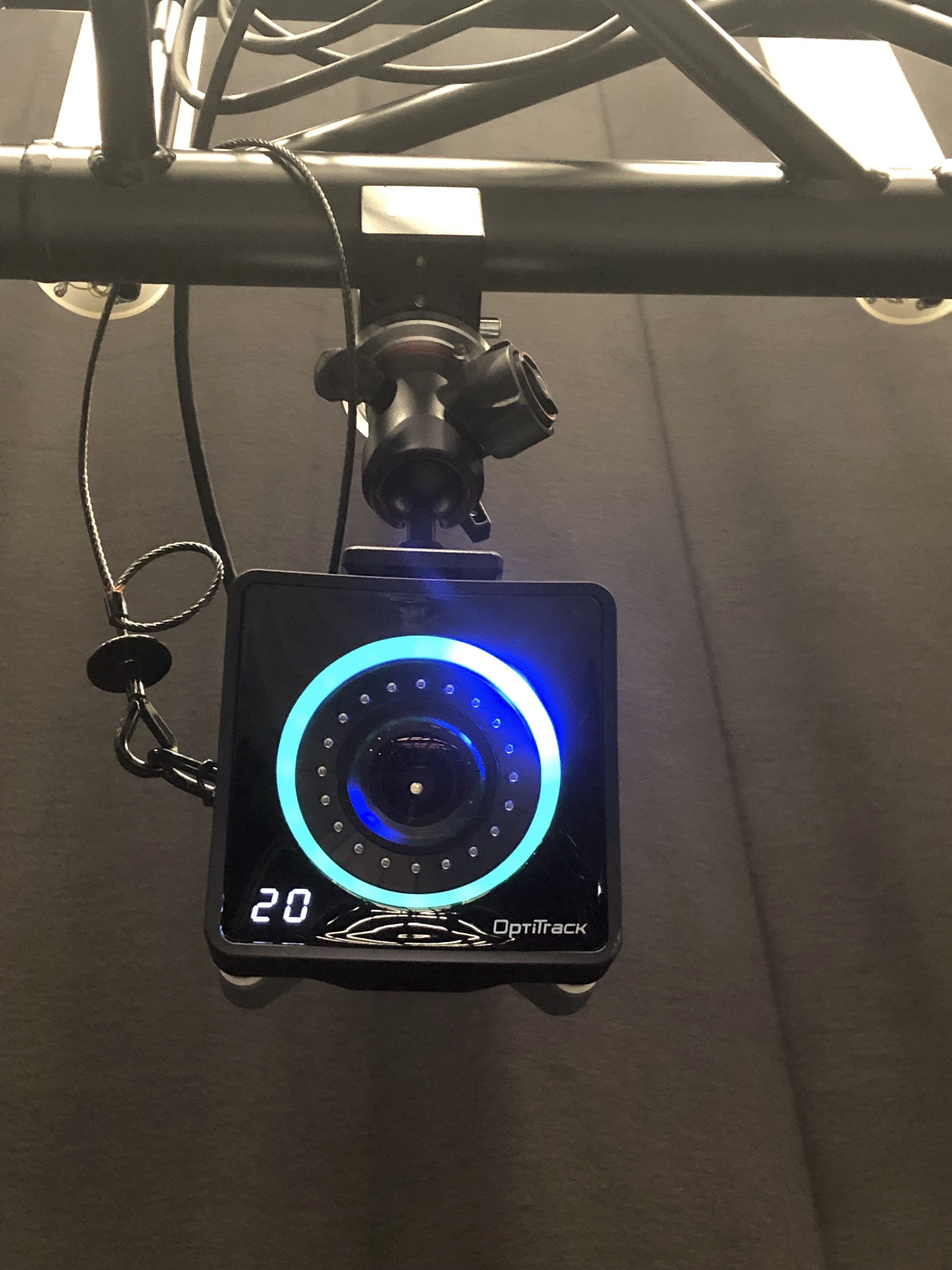  Camera indicating wanding with blue LED