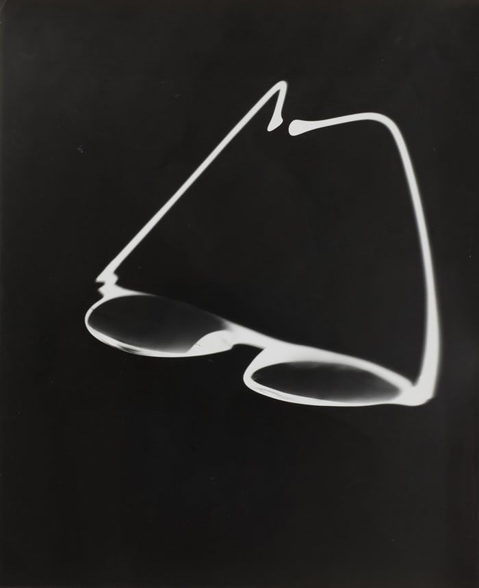 gyorgy_kepe_-_glasses_photogramm_1939.jpg